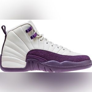 Air Jordan 12 Retro - desert sand/purple, size 6Y